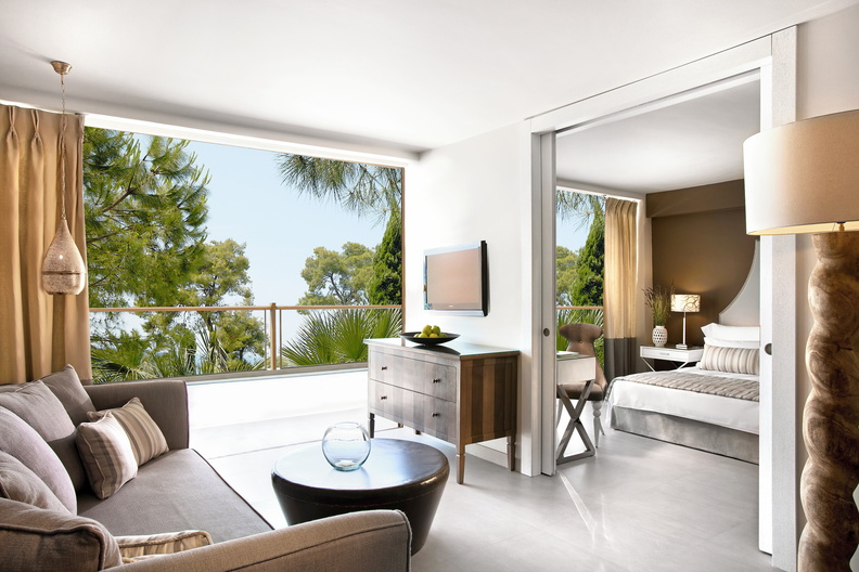 Tiara Holidays - Sani Beach - one bedroom family suite garden view living room